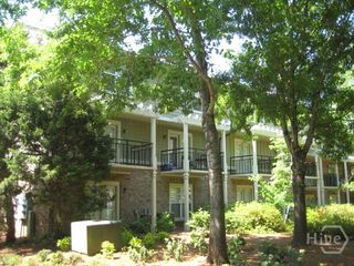 660 Barnett Shoals Road 128, Athens, GA 30605