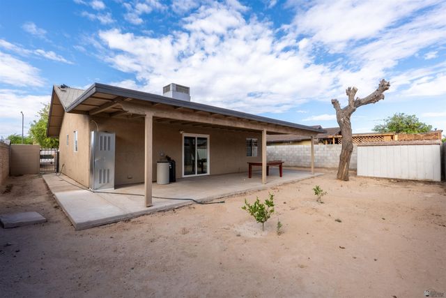 1785 E Bienestar Ln, San Luis, AZ 85336