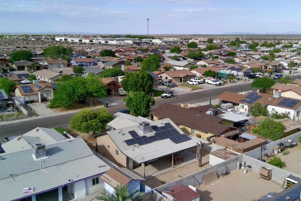 1785 E Bienestar Ln, San Luis, AZ 85336