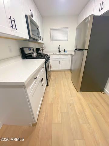 2502 N 29TH Place 1, Phoenix, AZ 85008