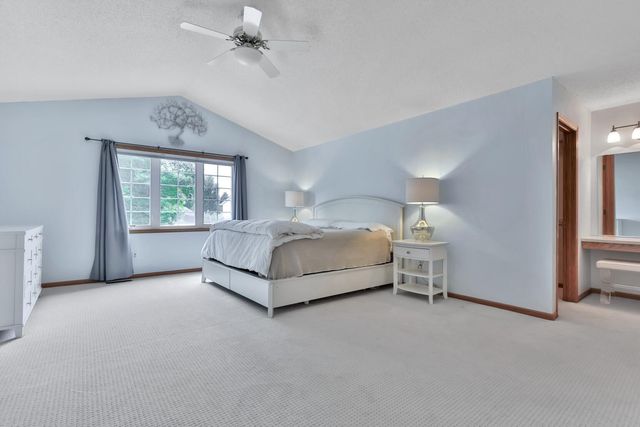 17408 Tessmer Court, Eden Prairie, MN 55347