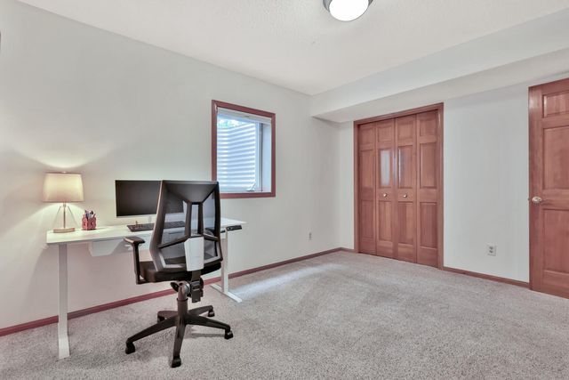 17408 Tessmer Court, Eden Prairie, MN 55347