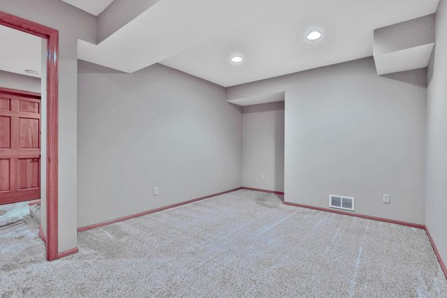 17408 Tessmer Court, Eden Prairie, MN 55347