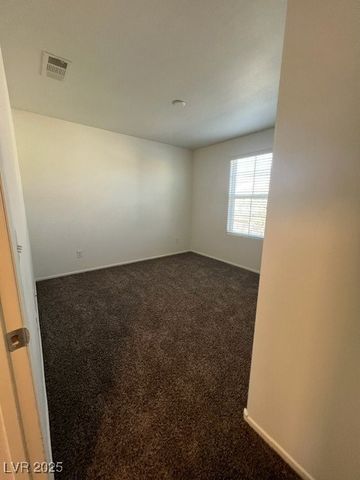 4561 Woolcomber Street, Las Vegas, NV 89115