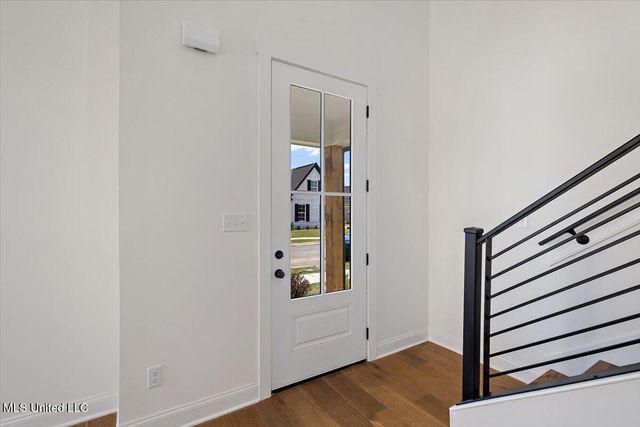 902 Coahoma Court, Nesbit, MS 38651