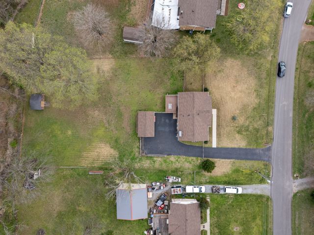 126 Robertson Ave, Greenbrier, TN 37073