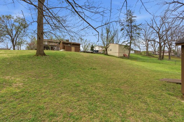 126 Robertson Ave, Greenbrier, TN 37073