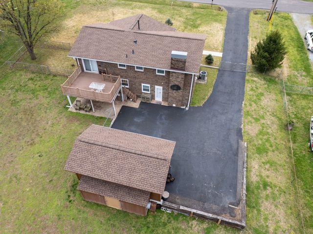 126 Robertson Ave, Greenbrier, TN 37073