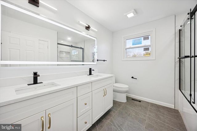 5 S SYRACUSE DR, Cherry Hill, NJ 08034