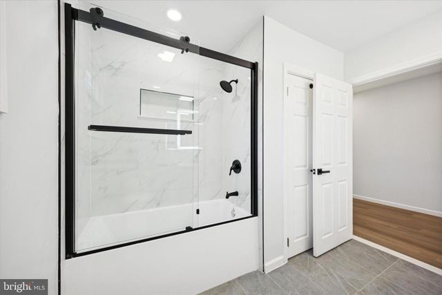 5 S SYRACUSE DR, Cherry Hill, NJ 08034