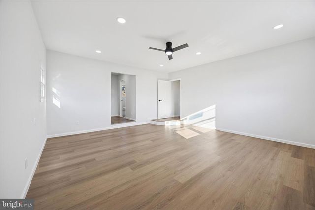 5 S SYRACUSE DR, Cherry Hill, NJ 08034