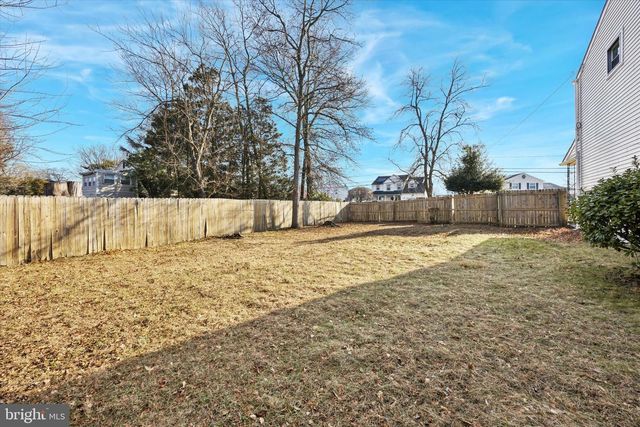 5 S SYRACUSE DR, Cherry Hill, NJ 08034