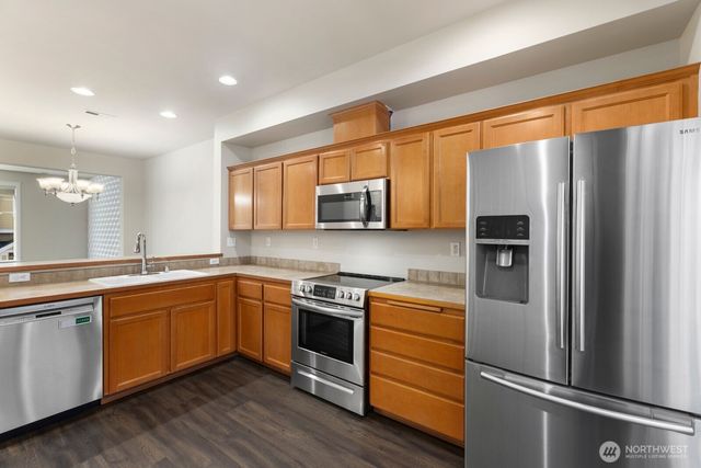 129 Spruce Street, Fircrest, WA 98466