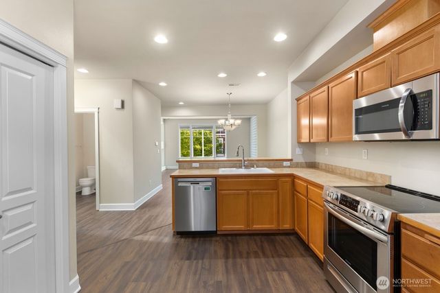 129 Spruce Street, Fircrest, WA 98466