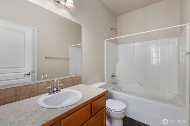 129 Spruce Street, Fircrest, WA 98466
