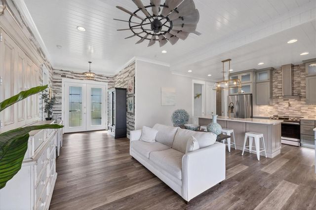 11138 MAGDALENA AVENUE, Englewood, FL 34224