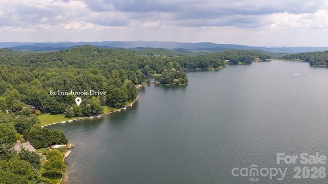82 Innsbrook Drive, Lake Toxaway, NC 28747
