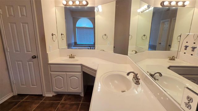 702 River Delta Lane, Rosenberg, TX 77469