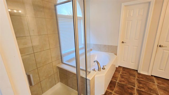 702 River Delta Lane, Rosenberg, TX 77469