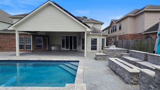702 River Delta Lane, Rosenberg, TX 77469