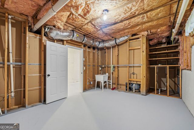 1318 Village Terrace Court, Atlanta, GA 30338