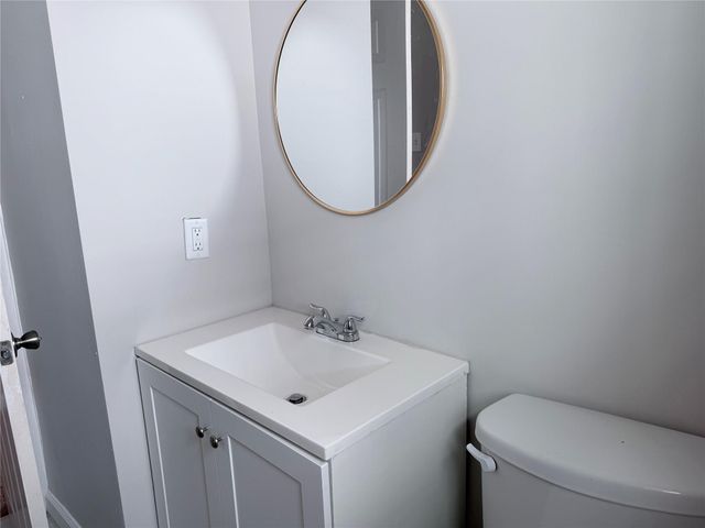 3231 Holman Street, Houston, TX 77004