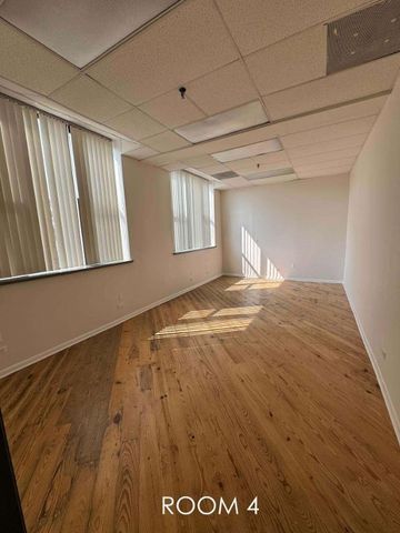 3000 Madison Street, Bellwood, IL 60104