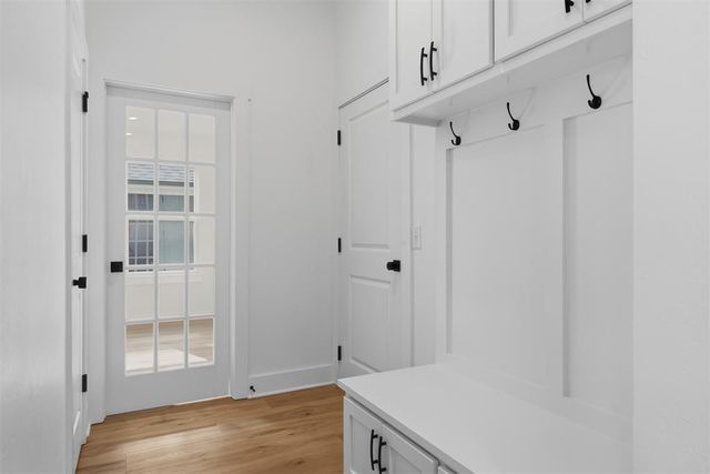 3017 James Way, Guthrie, OK 73044