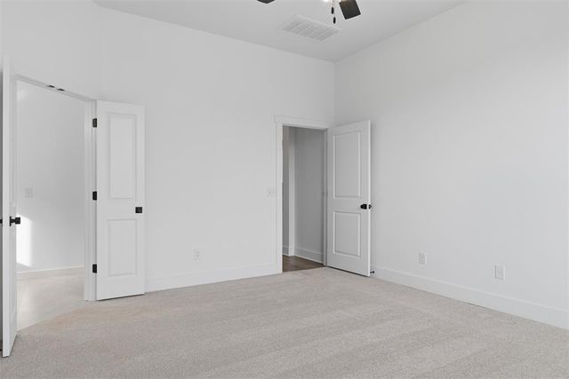 3017 James Way, Guthrie, OK 73044