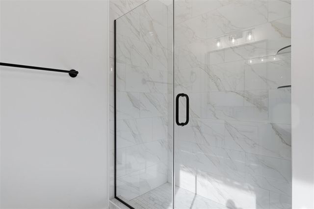 3017 James Way, Guthrie, OK 73044