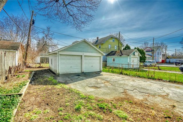 110 Saint Casimir Street, Rochester, NY 14621