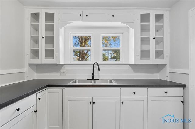 913 Coventry Avenue, Toledo, OH 43607