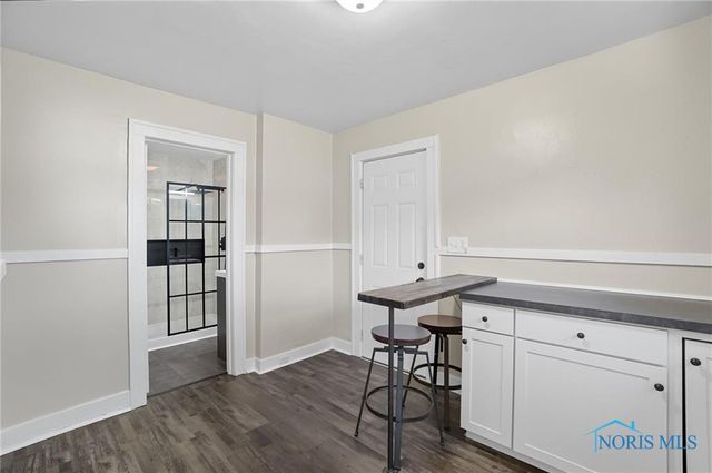 913 Coventry Avenue, Toledo, OH 43607