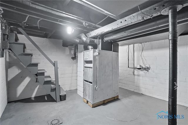 913 Coventry Avenue, Toledo, OH 43607