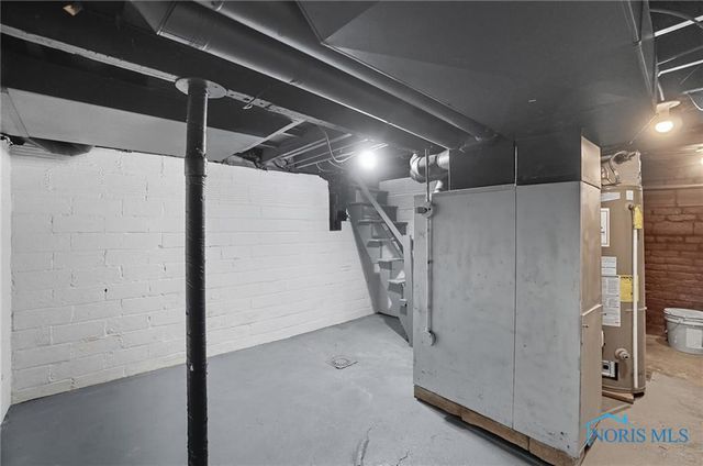 913 Coventry Avenue, Toledo, OH 43607