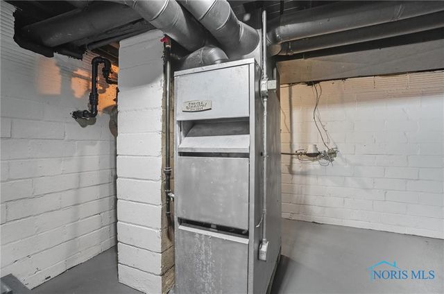 913 Coventry Avenue, Toledo, OH 43607