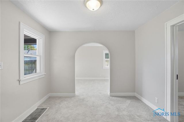 913 Coventry Avenue, Toledo, OH 43607