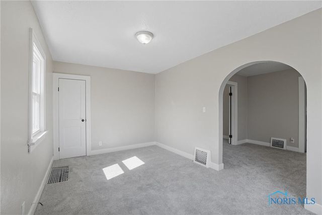 913 Coventry Avenue, Toledo, OH 43607