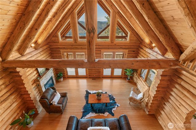 1831 Cottontail Lane, Chelan, WA 98816