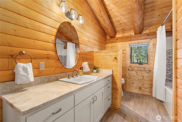 1831 Cottontail Lane, Chelan, WA 98816