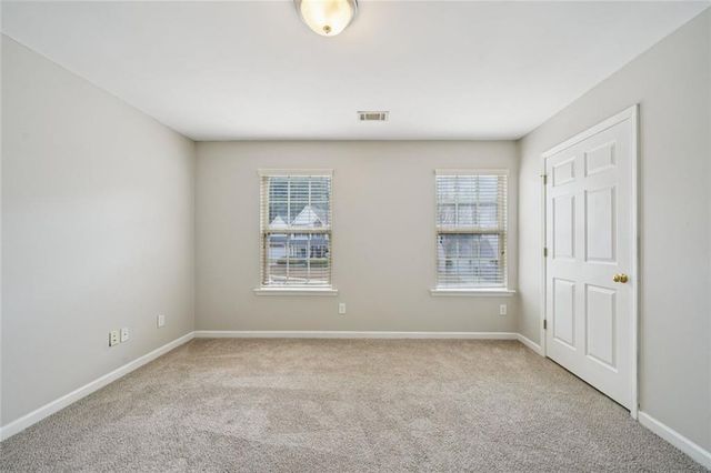 5472 Skylar Creek Lane NE, Buford, GA 30518