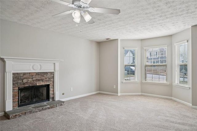 5472 Skylar Creek Lane NE, Buford, GA 30518