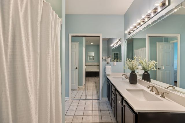 2996 Iroquois Dr, Thompsons Station, TN 37179