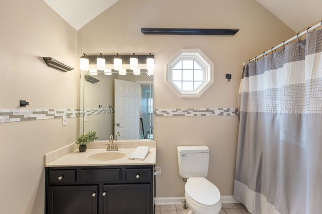 2996 Iroquois Dr, Thompsons Station, TN 37179