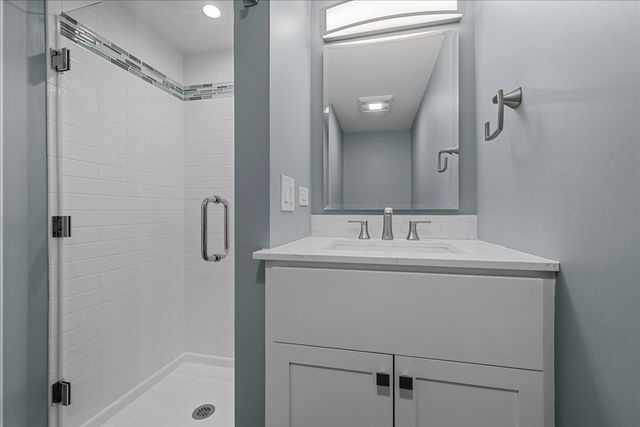 601 Linden Place 119, Evanston, IL 60202