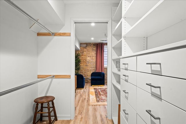 601 Linden Place 119, Evanston, IL 60202