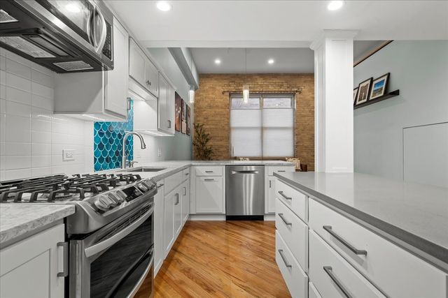 601 Linden Place 119, Evanston, IL 60202