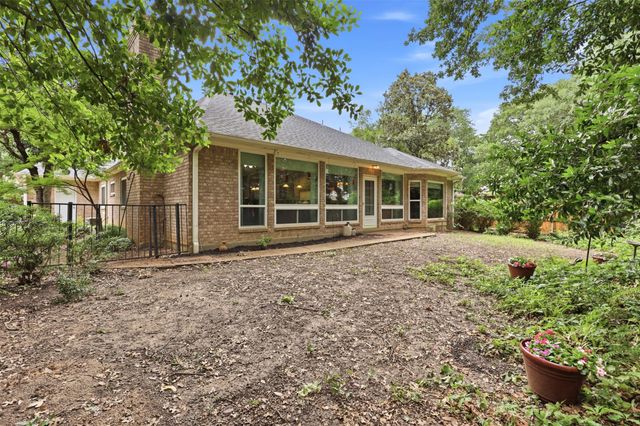 4308 Crescent Drive, Flower Mound, TX 75028