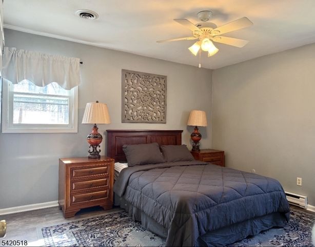 6 Pennsylvania Way, Hopatcong Boro, NJ 07843