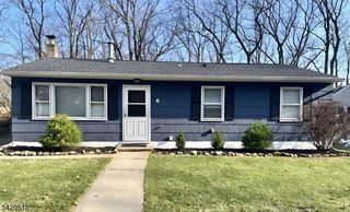 6 Pennsylvania Way, Hopatcong Boro, NJ 07843